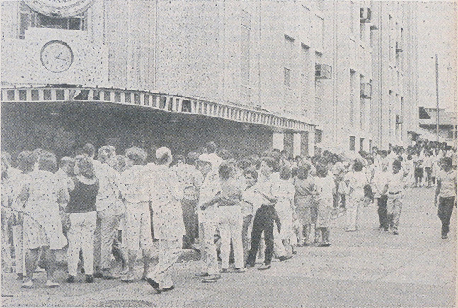 cola empleados css marzo 1988